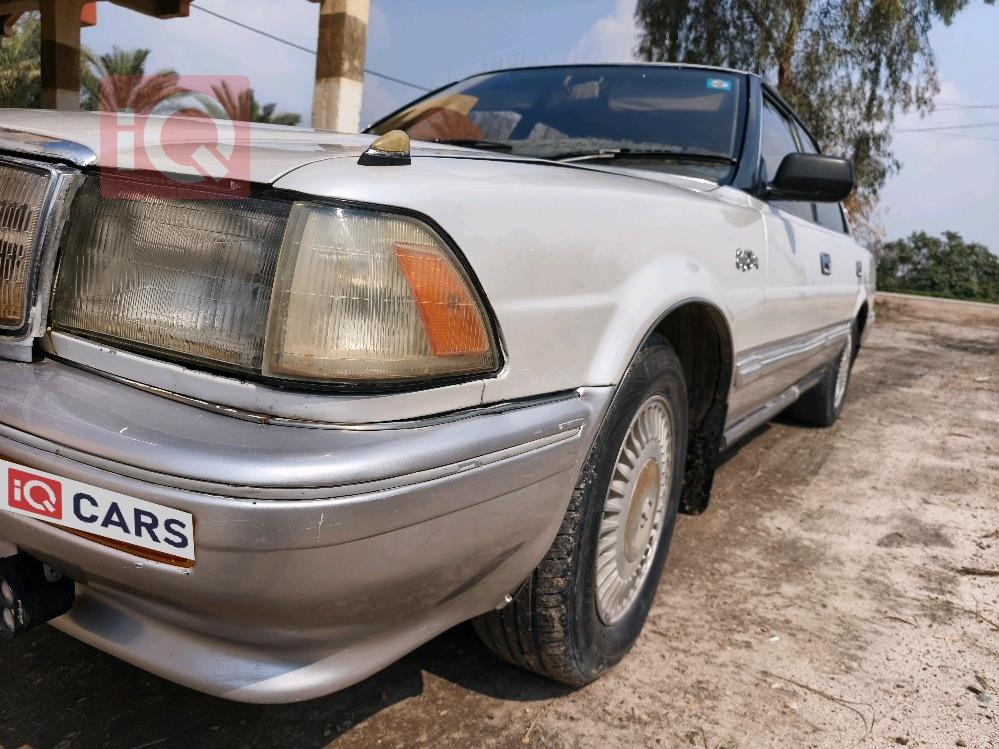 تۆیۆتا کراون